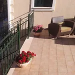 Iriana Village Apartamento
