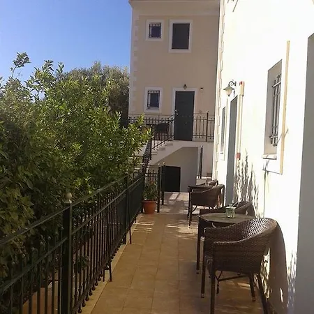 Iriana Village *